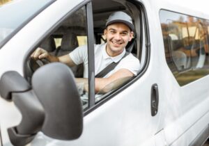 How to find an appropriate removals company when moving house